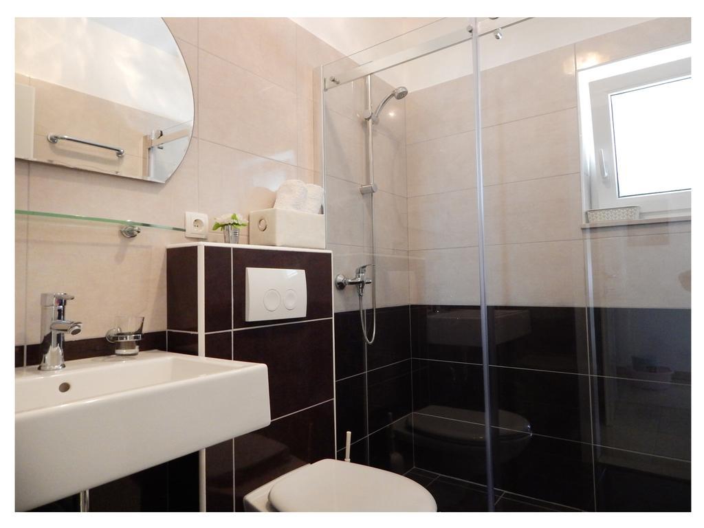 Apartments Nedjeljka Ražanj 部屋 写真
